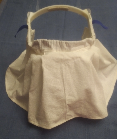 Rear (top) view of the face-shield and curtain